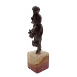 Figurine Girl with violin,