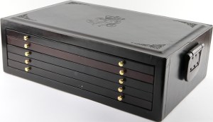 Coin box with five drawers