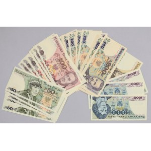 PRL, zestaw banknotów 50-1000 złotych (32 sztuki)