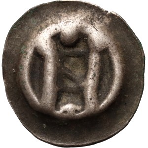 Teutonic Order, bracteate, modified gate