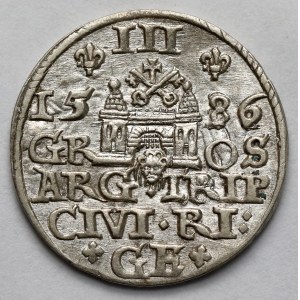 Stefan Batory, Trojak Ryga 1586 - duża głowa, rozetki