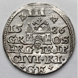 Stefan Batory, Trojak Ryga 1586 - mała głowa - niecentryczny kabłąk