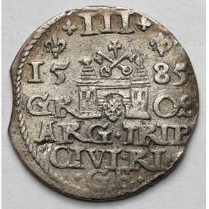 Stefan Batory, Trojak Ryga 1585 - wysoka korona