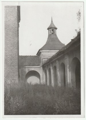 KROSNO. odpustkový kostel a klášter, 1948.