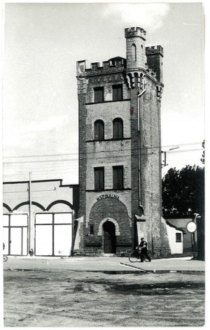 OPATÓWEK. Hasičská stanice, 70. léta 20. století.