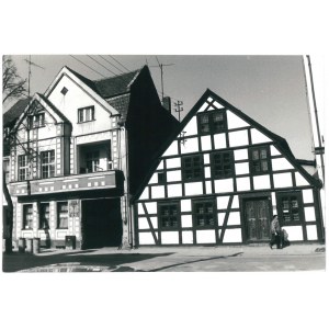 ZŁOTÓW. Muzeum.