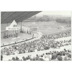 KONIN. Celebrazione della Tribuna del Popolo, 1977.