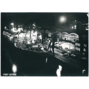 GDYNIA. Port.