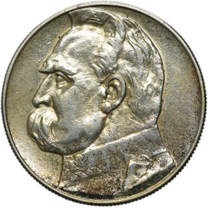 Piłsudski, 10 zloty 1937