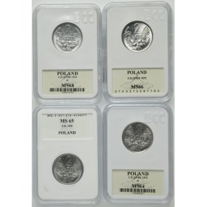 Set, 2 Gold Berries 1958-1974 (4 pieces).
