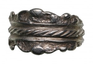 Livonský stříbrný pánský prsten - 14×22 mm, 4,39 g, ornamentální lidový design, cca 17.-18. století