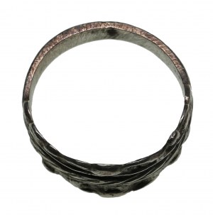 Livonský stříbrný pánský prsten - 14×22 mm, 4,39 g, ornamentální lidový design, cca 17.-18. století