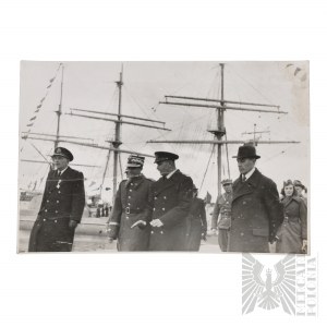 PRL Fotografia Prasowa Generała Spychalskiego