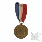 Wielka Brytania- Zestaw 13 Drobiazgów Militarnych