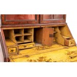 Italian trumeau lacquered in chinoiserie