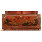Italian trumeau lacquered in chinoiserie