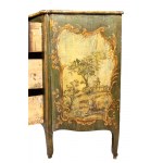 Commode italienne laquée Louis XV