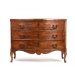 Italian chest of drawers in walnut, Louis XV