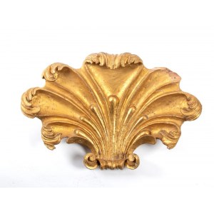 Italian gilded wood decoration with shell motif