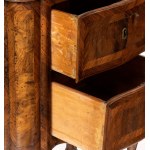 Paire de tables de chevet italiennes