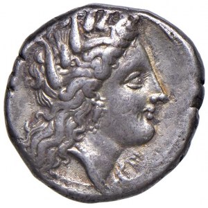 LUCANIE Metapontum - Statère (330-290 av. J.-C.) - Tête de Déméter...