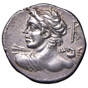 Caesia - Lucius Caesius - Denario (112-111 a.C.) Busto di Ap...