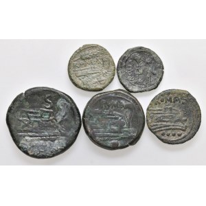 Lotto di cinque bronzi repubblicani...