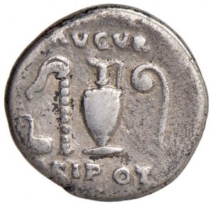 Vespasian (69-79) Denarius - Laureate head r. - R/ Strume...