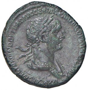 Trajan (98-117) Axis - Laureate and draped bust to r. -...