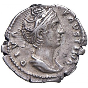 Faustina I (moglie di Antonino Pio) Denario - Busto drappegg...