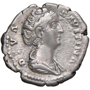 Faustina I (moglie di Antonino Pio) Denario - Busto drappegg...