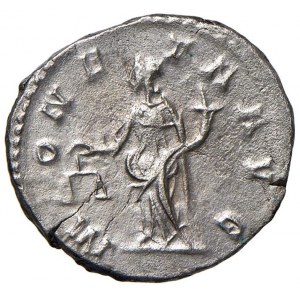 Posmrtne (260-268) Antoninianus (Kolín nad Rýnom) Žiariace poprsie r. -...