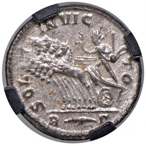 Probo (276-282) Antoniniano - Busto radiato a s. con scettro...