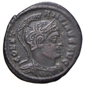 Costantino (307-337) Follis (Ticinum) Busto elmato a d. - R/...