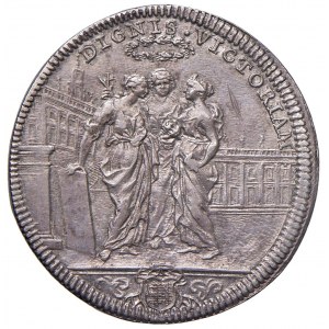 Clemente XI (1700-1721) Testone A. VI - Munt. 64 AG (g 9,13)...