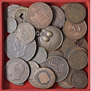 Lotto di monete di rame soprattutto del Regno, qualcuna papa...