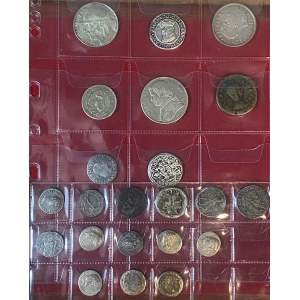 Lotto di riconi e falsi d'epoca, come da foto. Non si accett...
