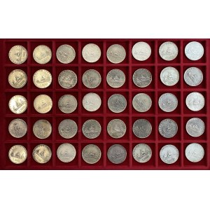 REPUBBLICA ITALIANA Lotto di 40 pezzi da 500 lire come da fo...