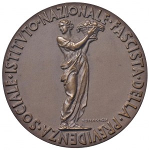 MÉDAILLES DES FASCISTES Médaille 1935 A. XIIIe Institut national ...