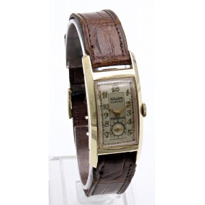 GRUEN CURVEX boîtier en or jaune 14kt mesurant 20x43mm. Mo...