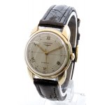 LONGINES. Self-winding movement. 14 kt gold case,...
