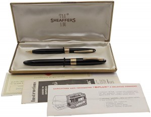 SHEAFFER'S -Sada 2 per- Černá pryskyřicová těla s černým povrchem...
