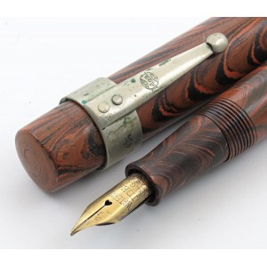 WATERMAN'S - Stylo Plume - Corps et capuchon en résine - ...