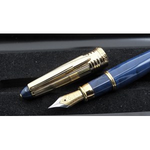 OSAMA - Stylo plume - Corps en résine bleue avec capuchon...