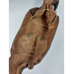 Tadeusz Kobak (1927 - 2015), Forma przestrzenna, skóra naturalna, Kobieta - Masajka?