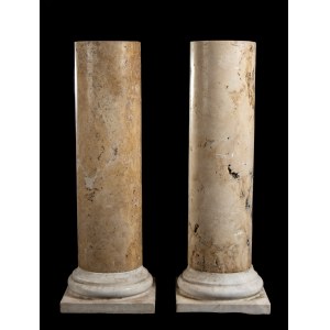 Coppia di mezze colonne lisce in marmo giallo Asia Minore