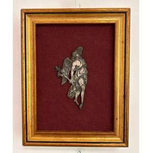 2 sculturine in argento entro cornici dorate