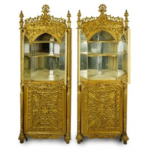 Paire de tables d'angle néogothiques