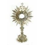Antico ostensorio da parata in argento sbalzato, cesellato ed in parte dorato. Manifattura romana fine del XVII secolo - inizi del XVIII