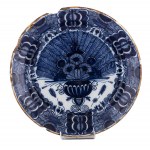 Faience plate, De Porceleyne Claeuw, second half of the 18th century.